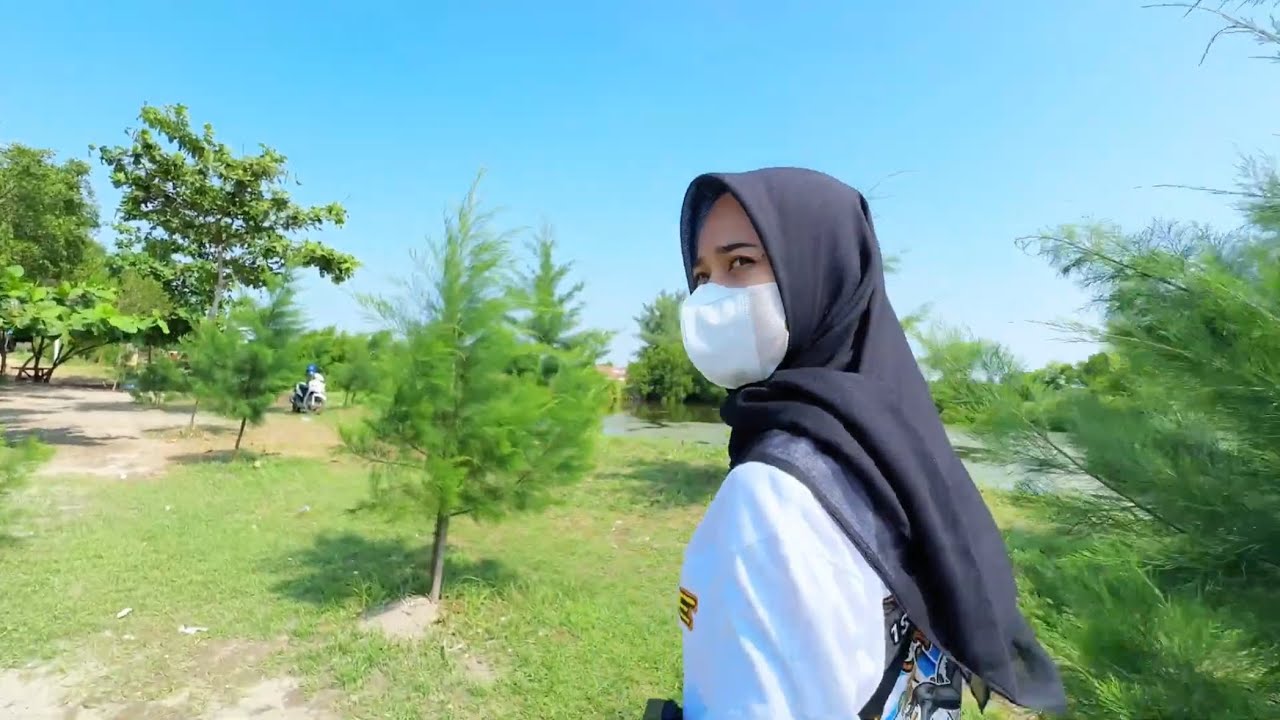 REVIEW PANTAI BALONGAN KESAMBI INDRAMAYU Bersama NP