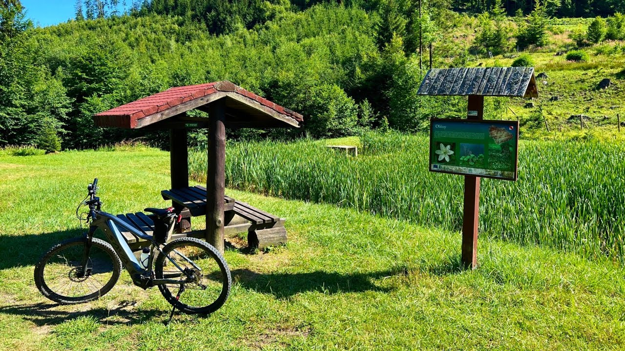 Bystřice pod Hostýnem  - Rusava - Držková - Troják - Tesák - Rajnochovice - Bystřice pod Hostýnem
