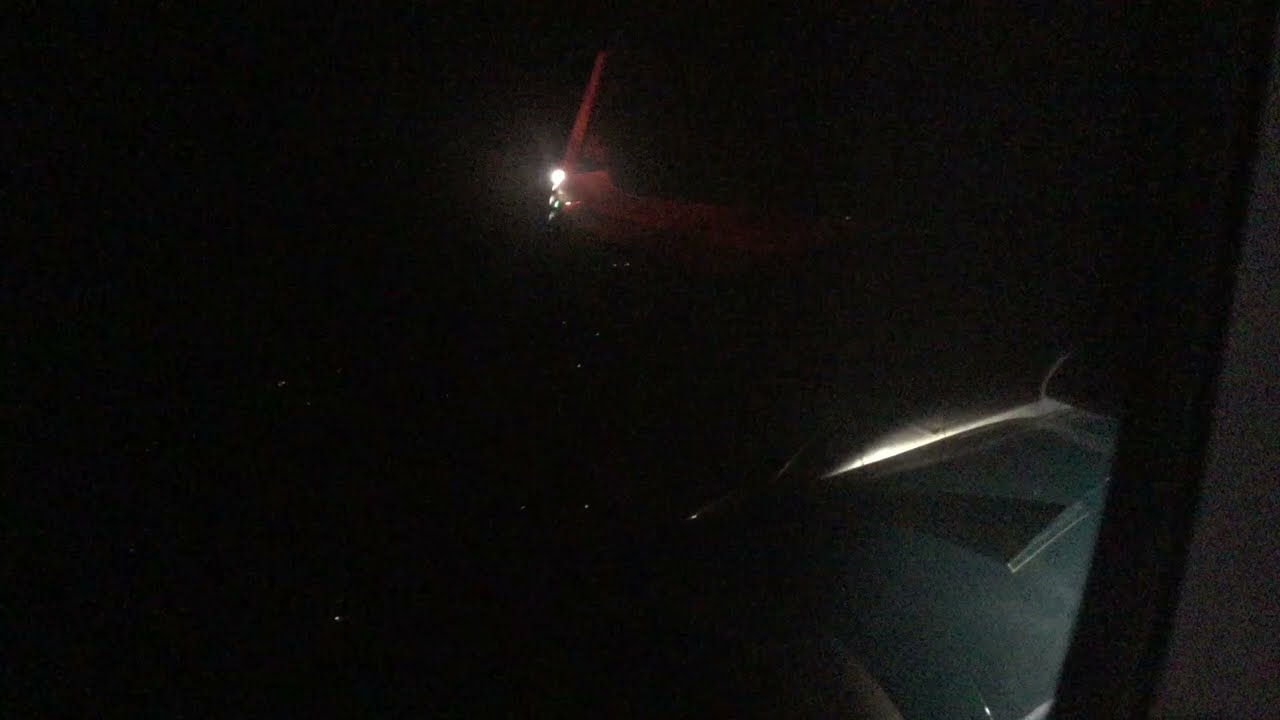 Aer Lingus A320 NEO landing at Cork Airport