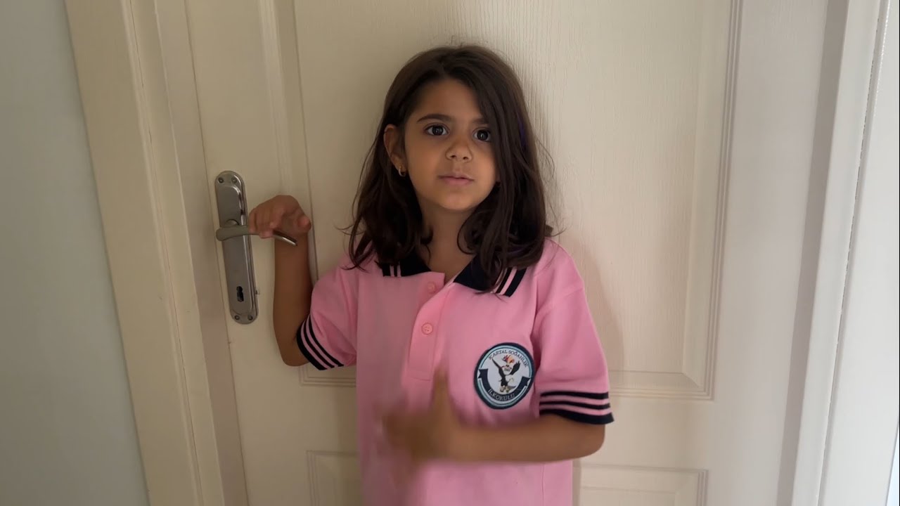 Okul açıldı! Okulun ilk günü videosuyla sizlerleyiz