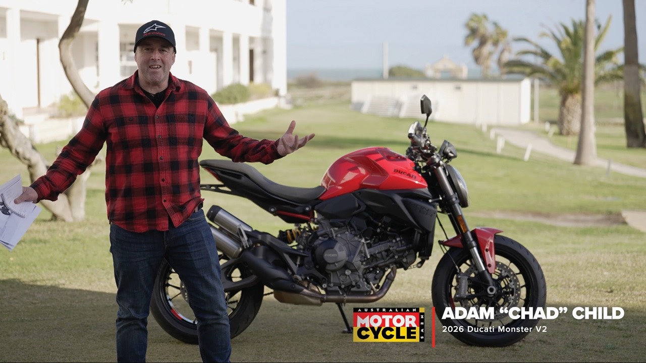 Первый тест-драйв AMCN: Ducati Monster V2 2026 года