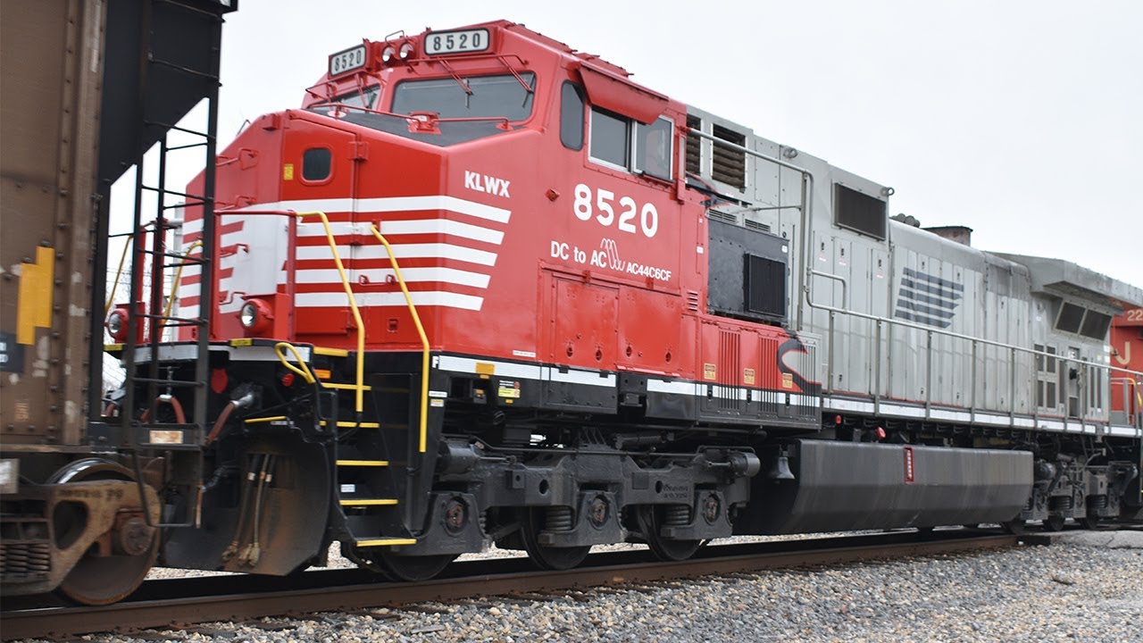 Former NS 8520 AC44C6CF rebuild trails on CN A432