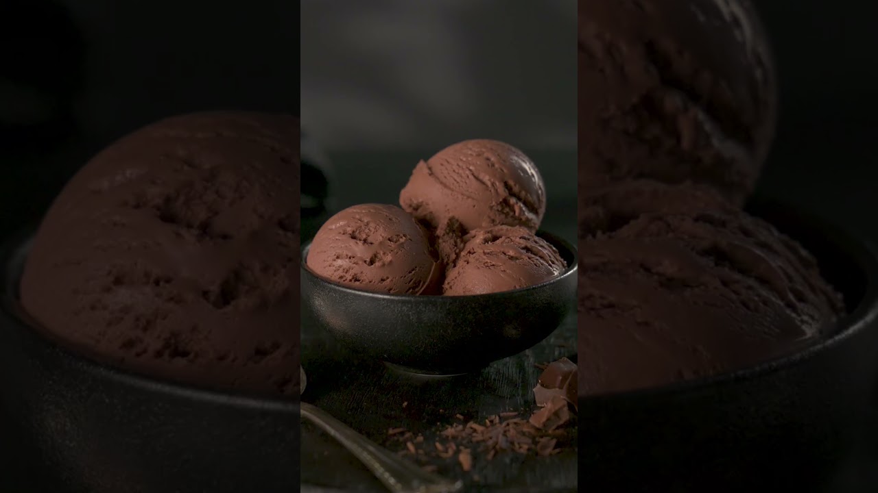 Attention, chocolate lovers! Our Super Premium Plus Chocolate Lover was made for you! 😏
