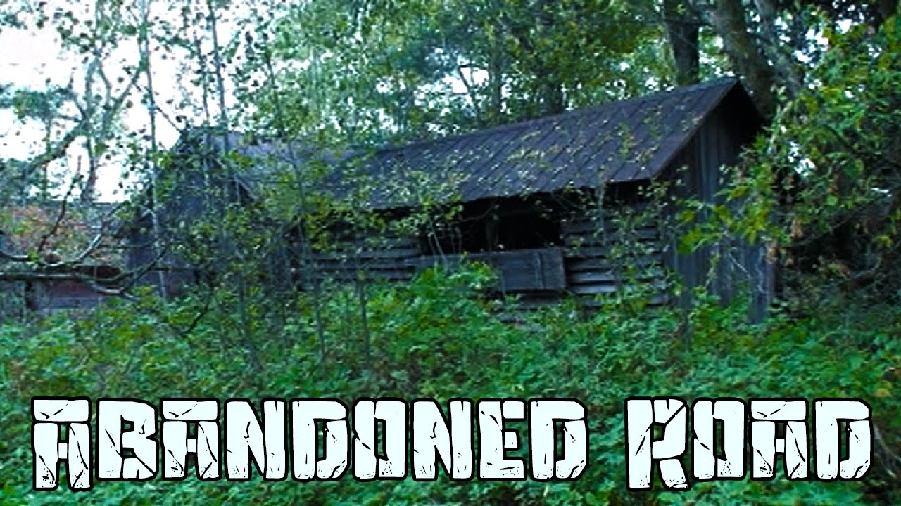 Abandoned Road In Northern Michigan | Houses And A Prison!