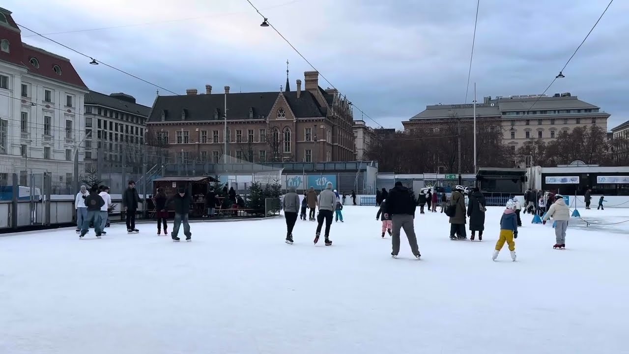 Vienna ice skating near stadtpark Wiener Eislauf-Verein in 2025