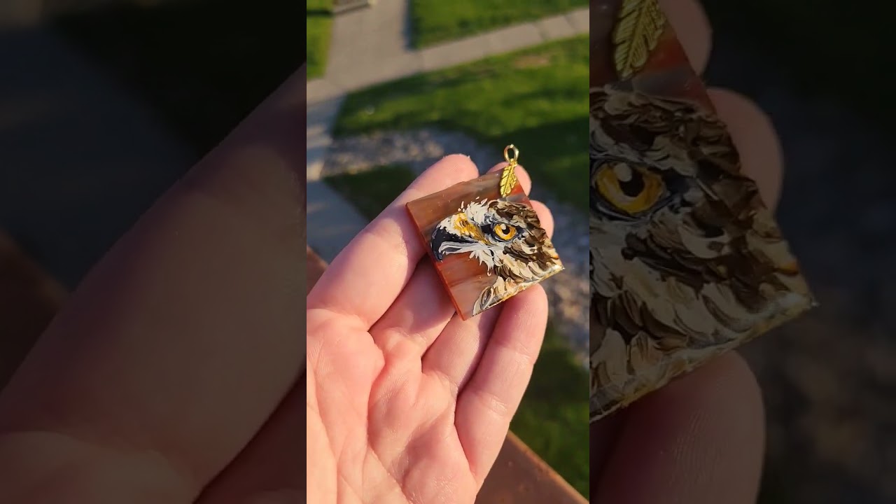 Red tailed hawk pendant hand painted on glass #art #handmadeartist #craftwork #handmadejewelry
