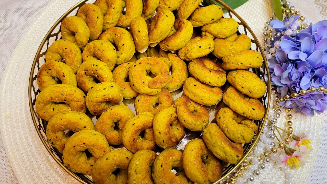 طريقة عمل كعك العيد بالزيت والتوابل(الكعك الادلبي) بطعم رائع وطريقة سهلة جدا بنصحكم تجربوه