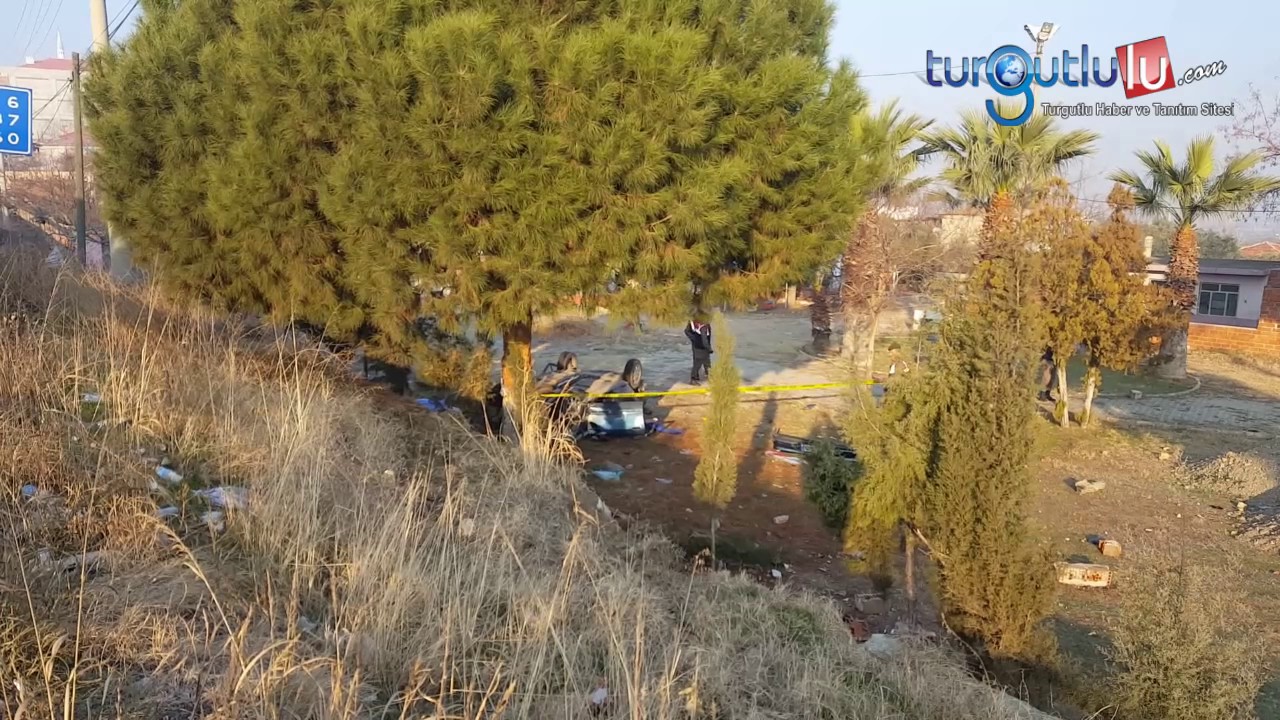 MANİSA'DA TRAFİK KAZASI 1 &Ouml;L&Uuml;