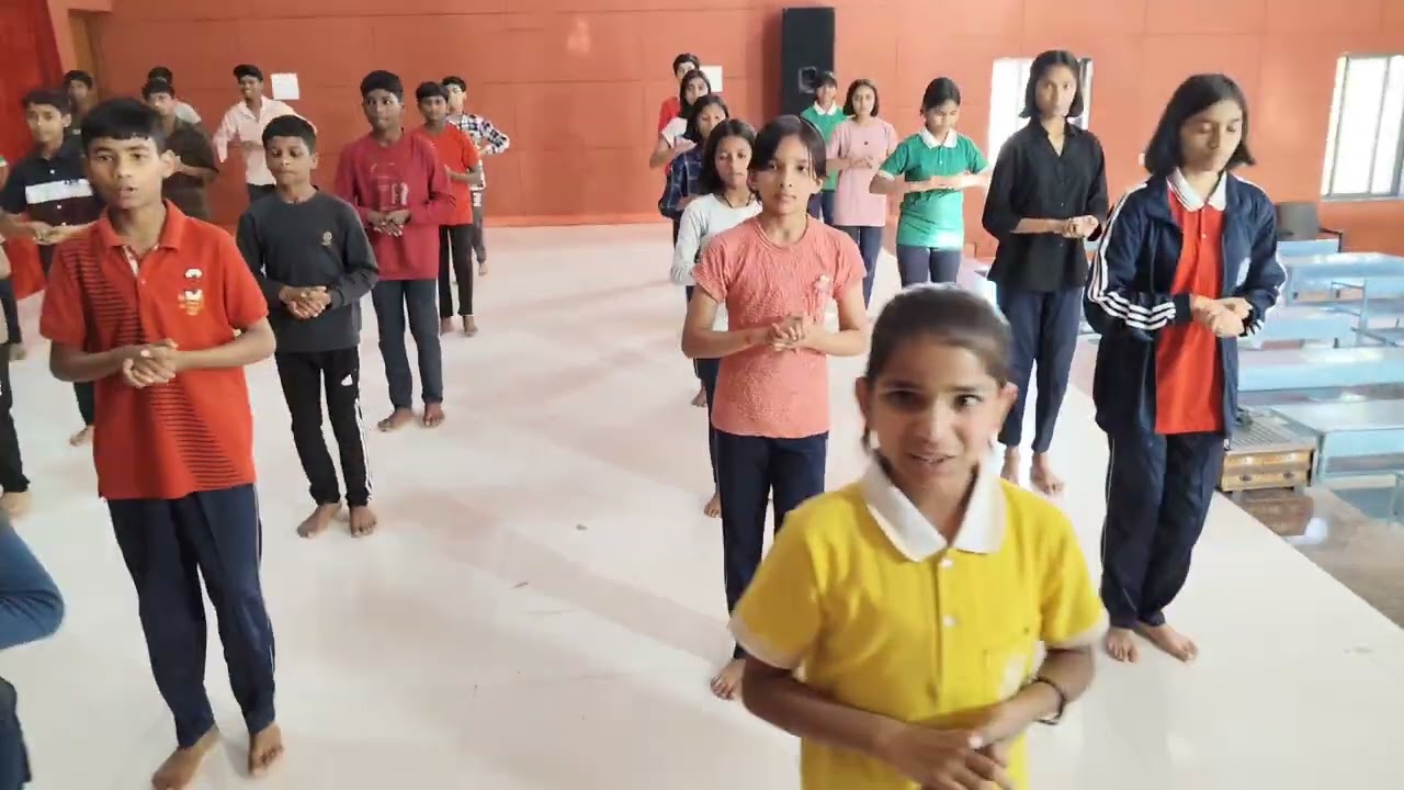 Kathak Tihai #kathak #jnvumaria #akhileshpatelartist #indiandance #classicaldance #ytvideos #dance 