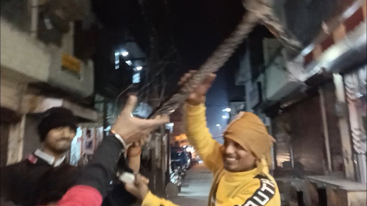 Sabne Kari ful Masti block mein