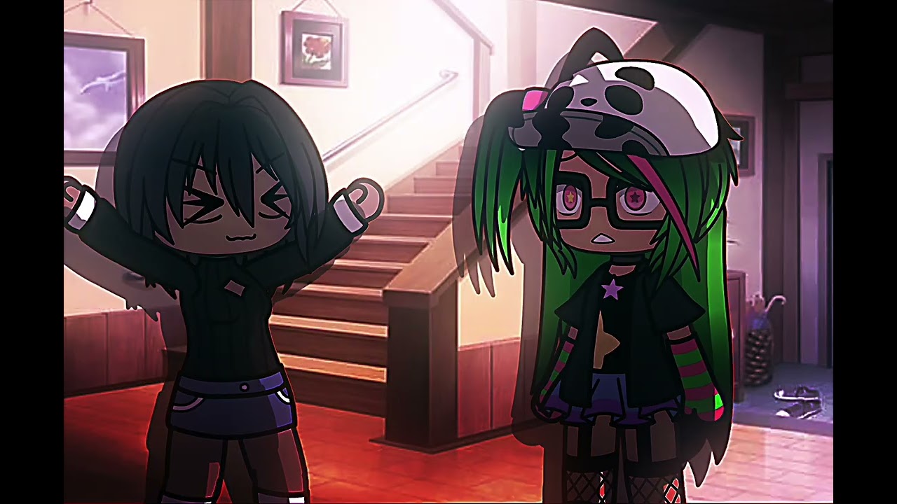 PART 2 OF “HEADLOCK”// alt story// No one noticed. 💗