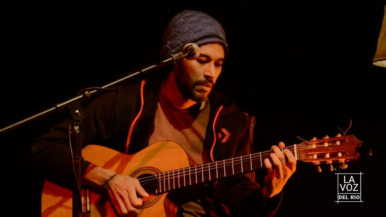 Sebastian Sayes y Lorena Moyano - 1(LA VOZ DEL RIO - Encuentro de canciones)