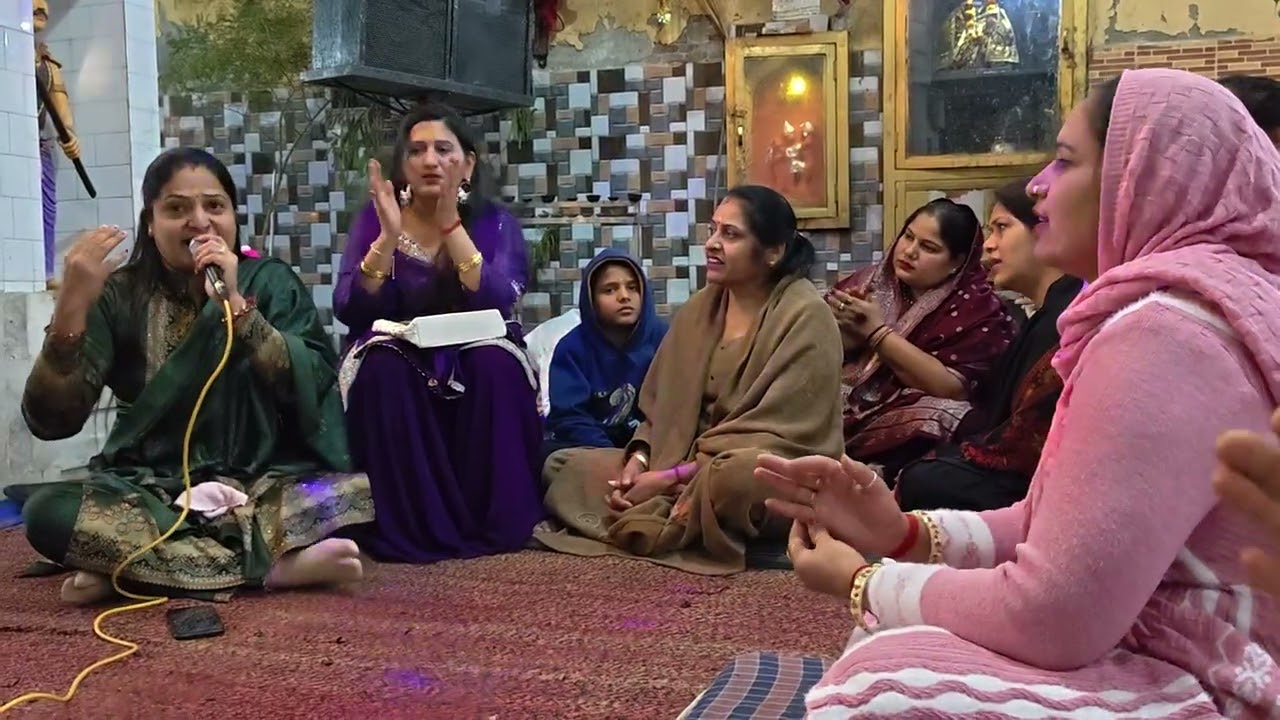 Ladli shyama joo rakh lo mujhe bhi barsane me Poonam didi bhajan Divine cover by Sonia gera 🙏🙏🙏