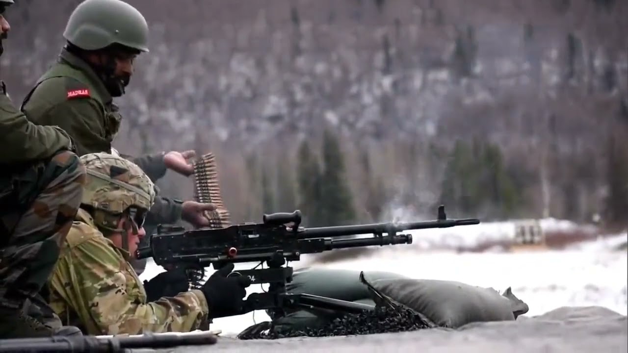 #Indian Army & #US Army troops carry out joint training during the ongoing joint military exerci