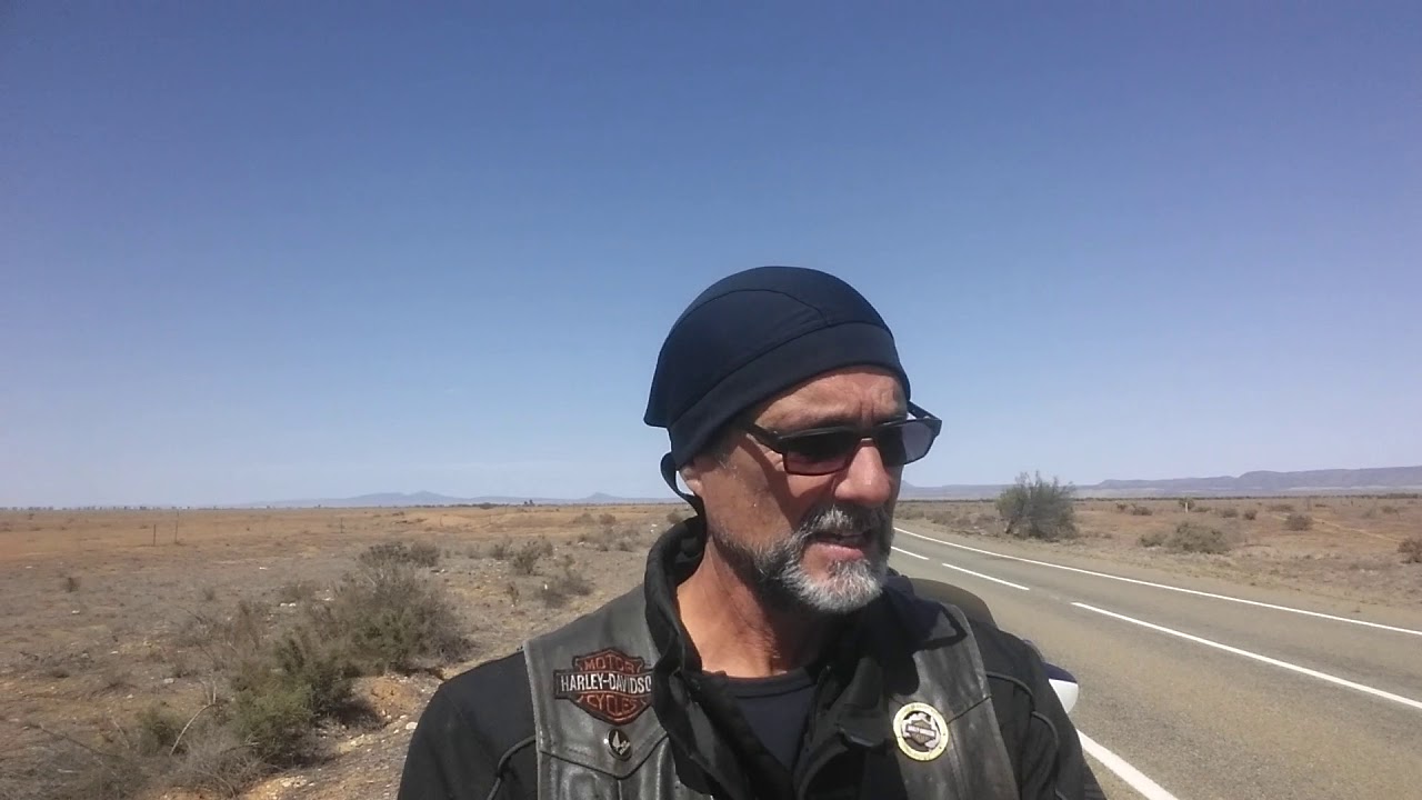 5 Safety Tips if riding a motorbike around Australia