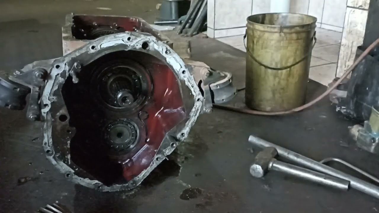 revisão no câmbio GR900 8 marcha do Scania 113H... parte 1
