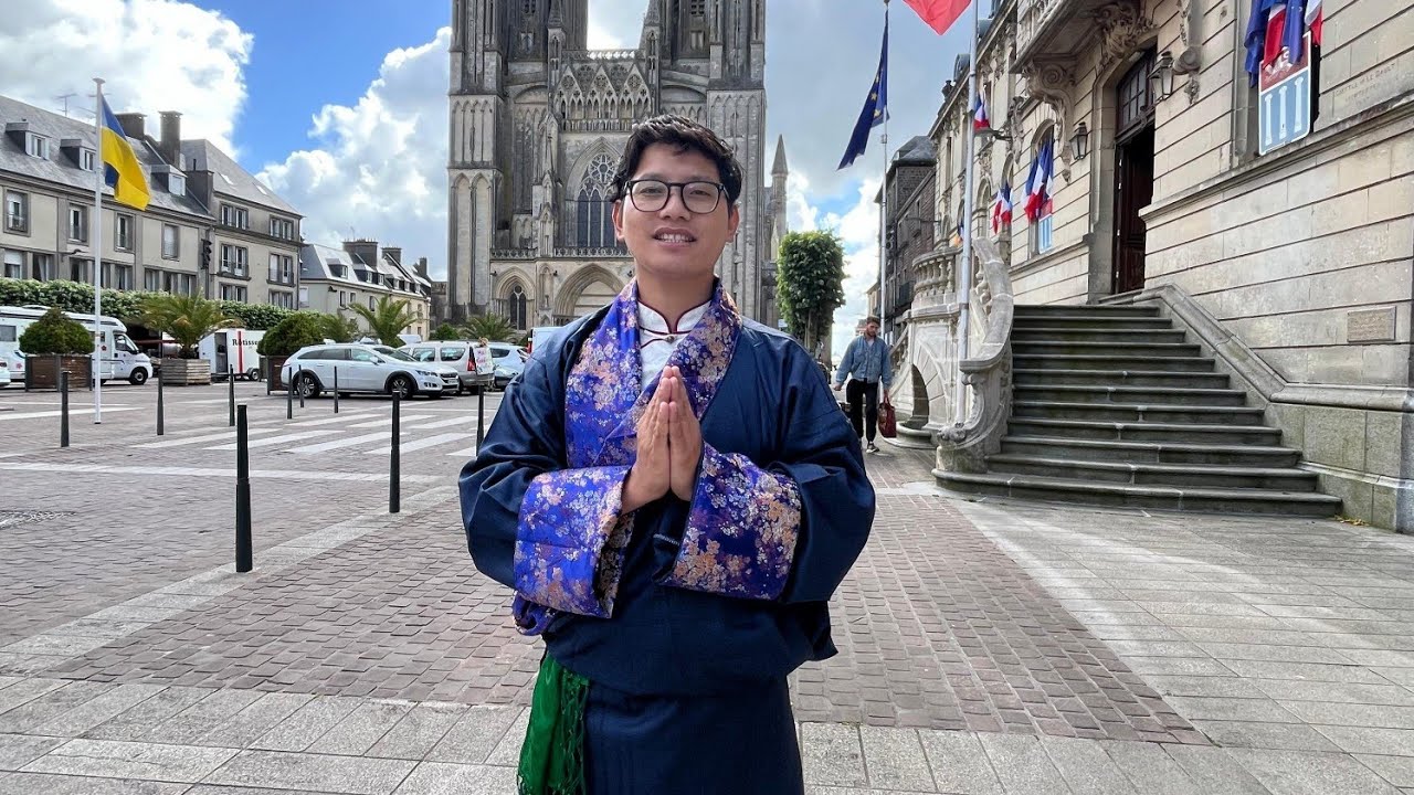 Celebrating H.H The DALAI LAMA 90th Birthday in Caen - FRANCE 🇫🇷🎉