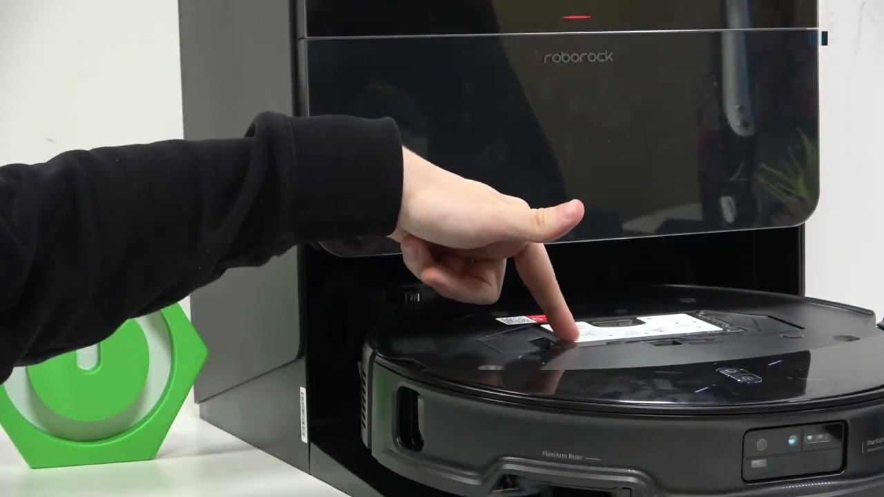 ROBOROCK Saros 10R – Cara Mengosongkan Tempat Sampah (Dustbin)