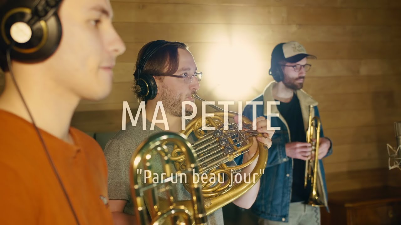 Ma Petite - Par un beau jour ( Le Moulin des Roses) [CLIP OFFICIEL]
