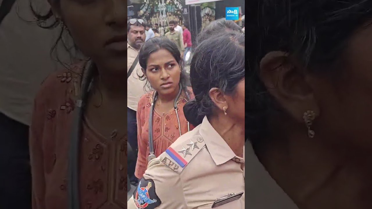 Police Attack On Foreign medical Students | Medical Students Protest | Sakshi TV