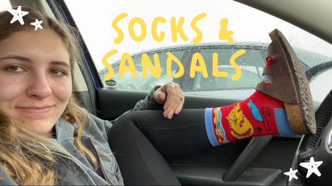 how I style socks & sandals (7 outfits)