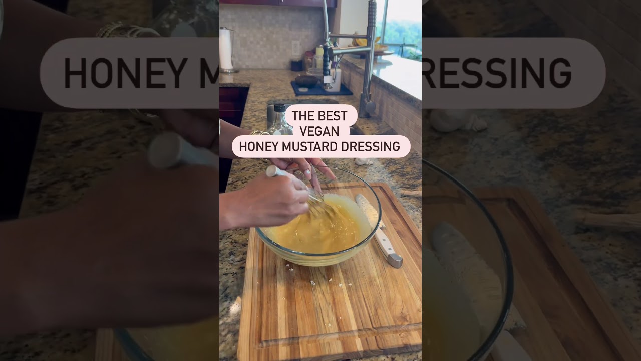 VEGAN FRIED CHICK’N HONEY MUSTARD DRESSING A VERY SEXY SALAD 
