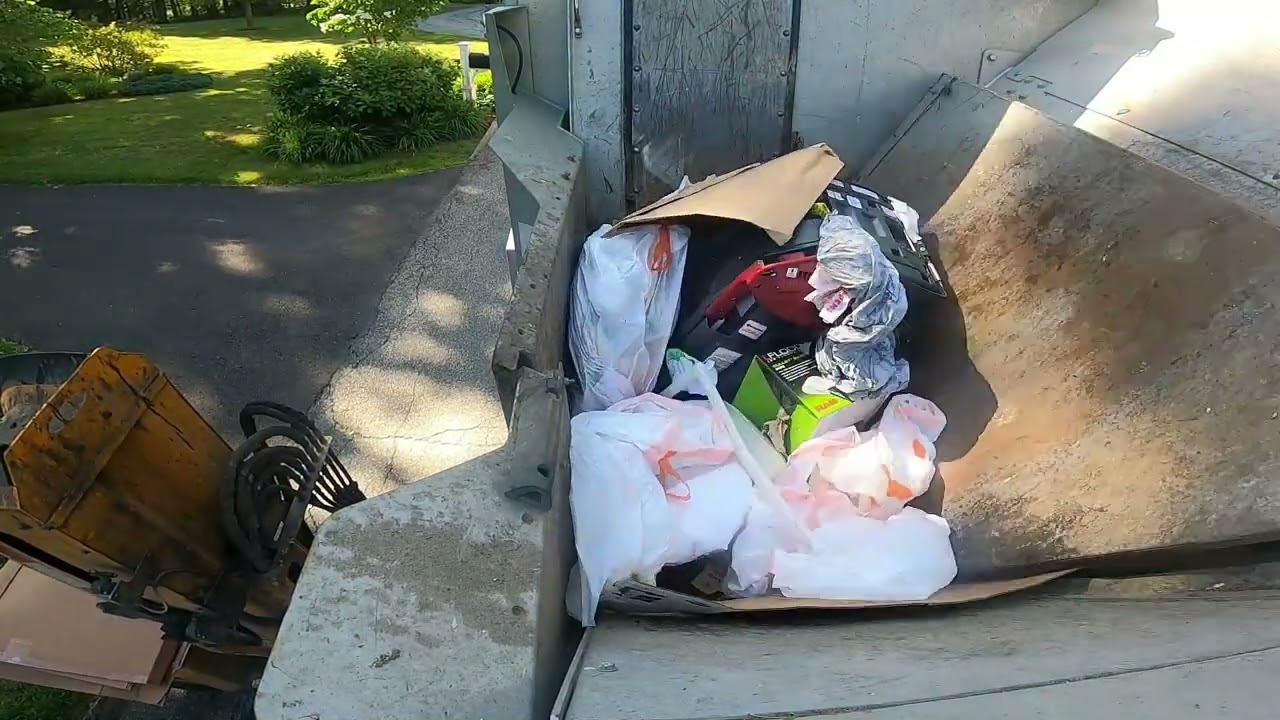 Hopper View Trash AND recycling.. What a mess! (H59)