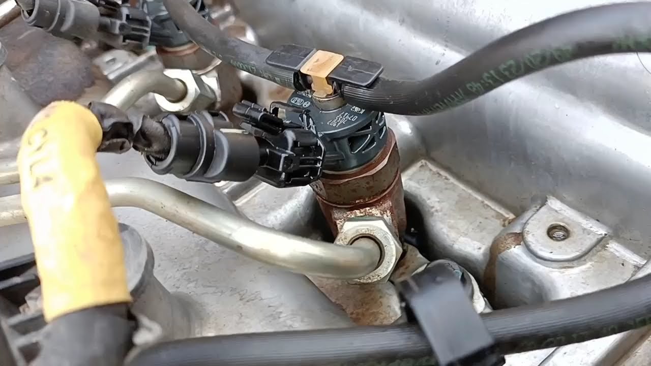 Tata 1512 bs6 injector return line damage new line fitment process #Janta_Garage