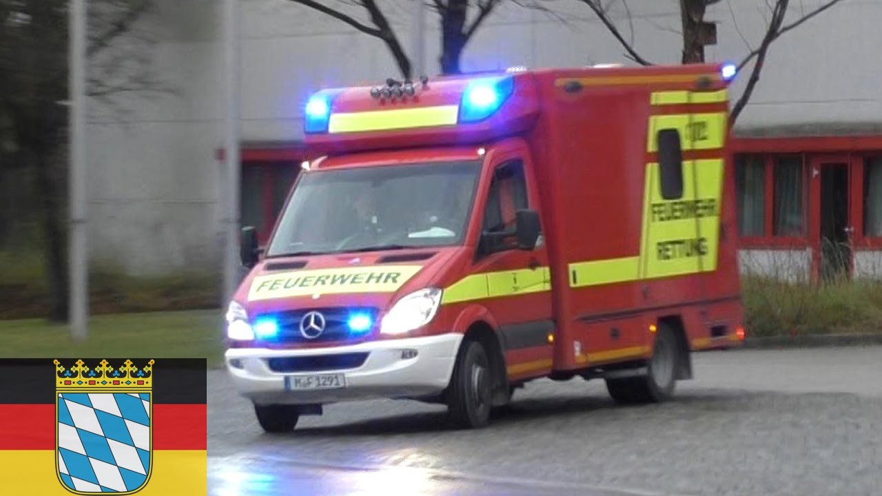 [M&Uuml;NCHEN] RTW Feuerwache 9 r&uuml;ckt aus | Ambulance responding with siren and lights