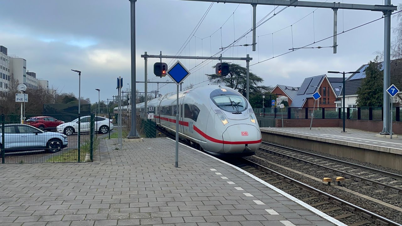 Trainspotting at Naarden-Bussum