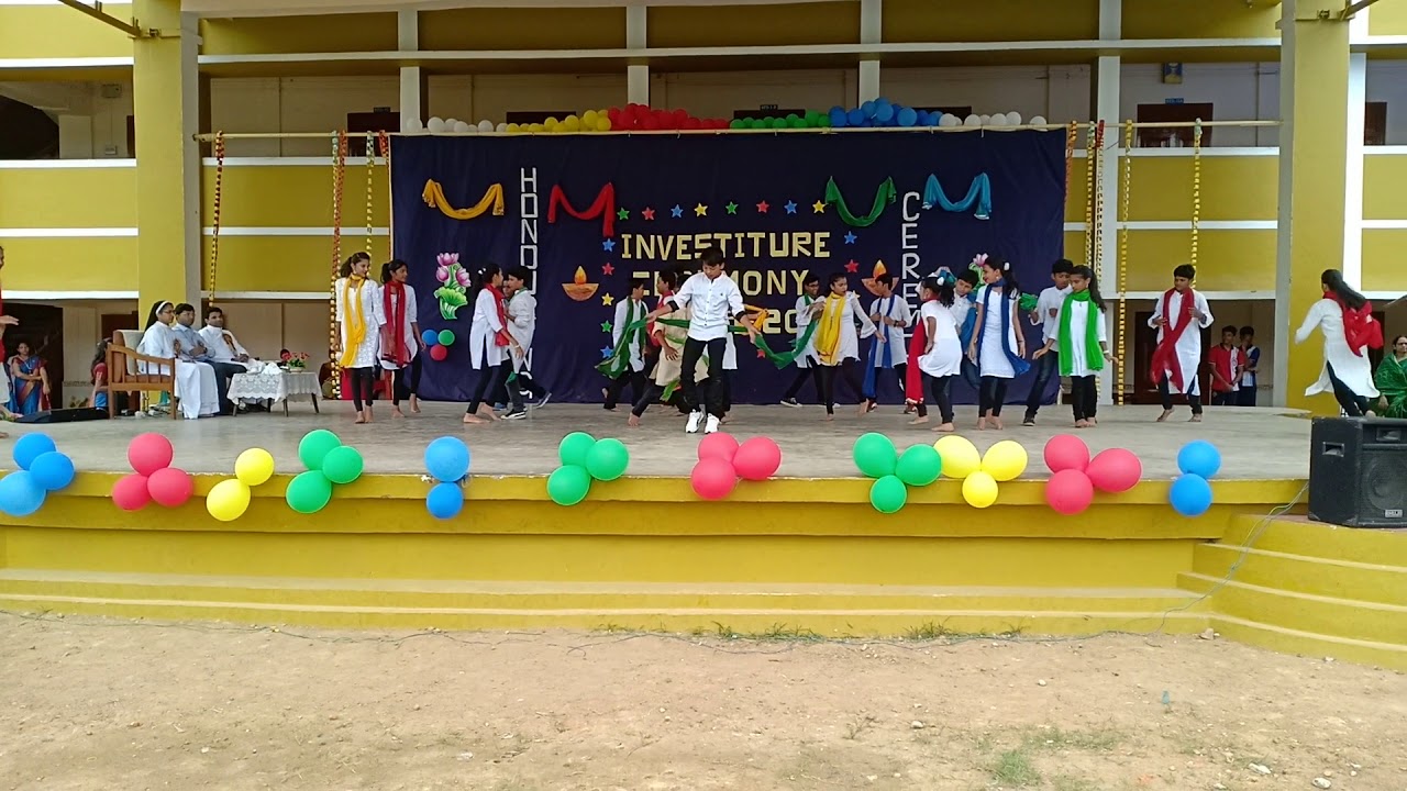 Rind posh maal...  Investiture ceremony