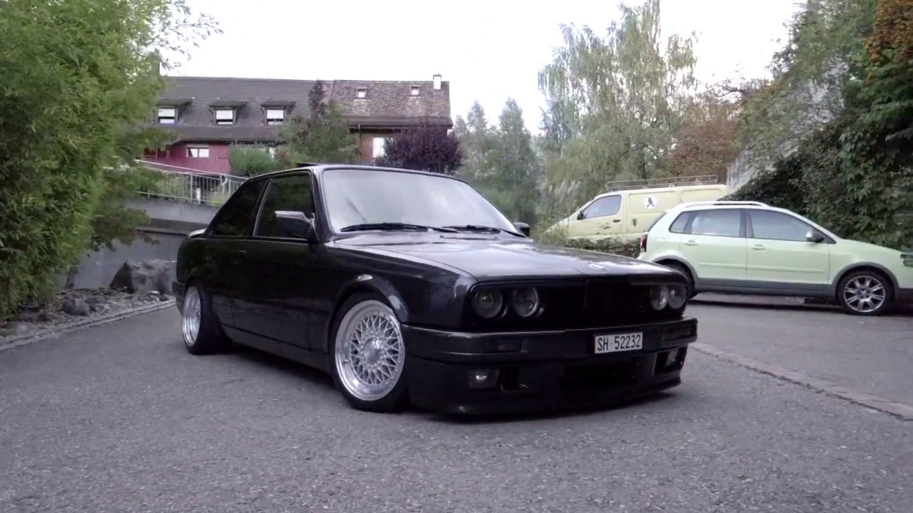 BMW 325i E30 Coupe M-Technic II  (4K)
