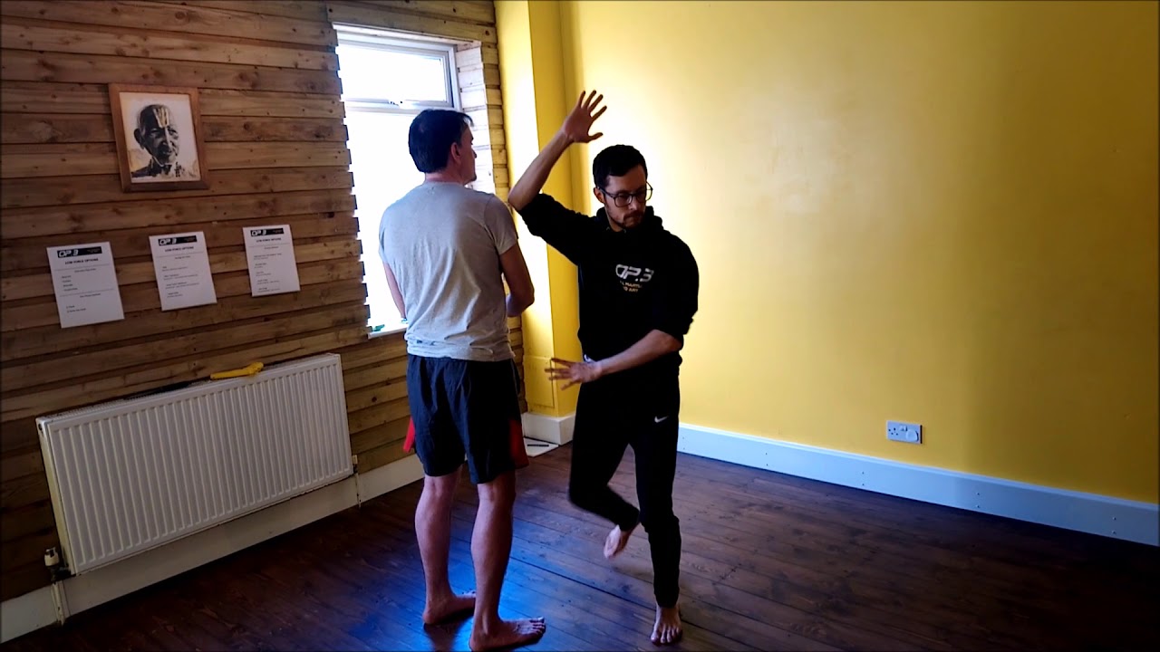 How to Spot Bullshit Self Defence Instructors