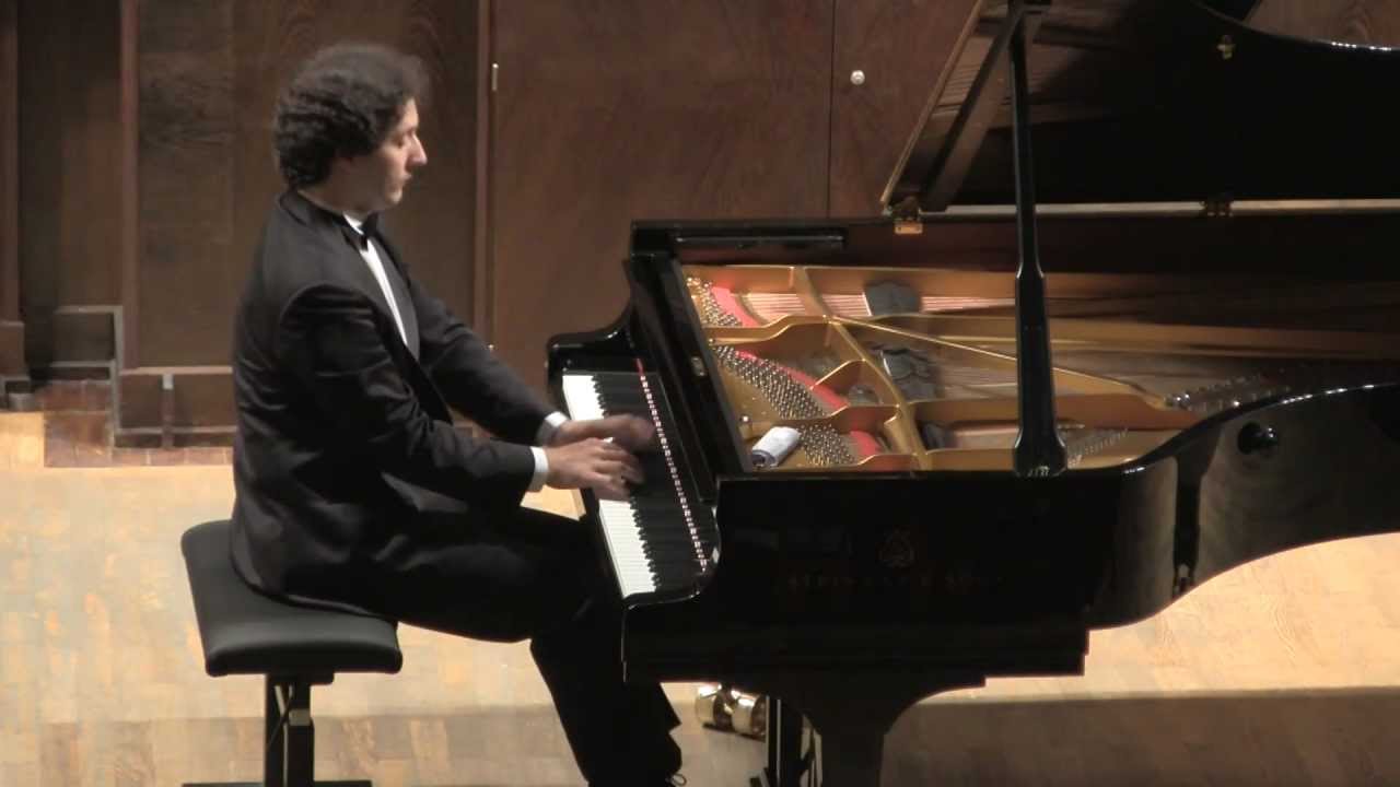 Debussy, « Général Lavine—excentric » — Sergey Kuznetsov