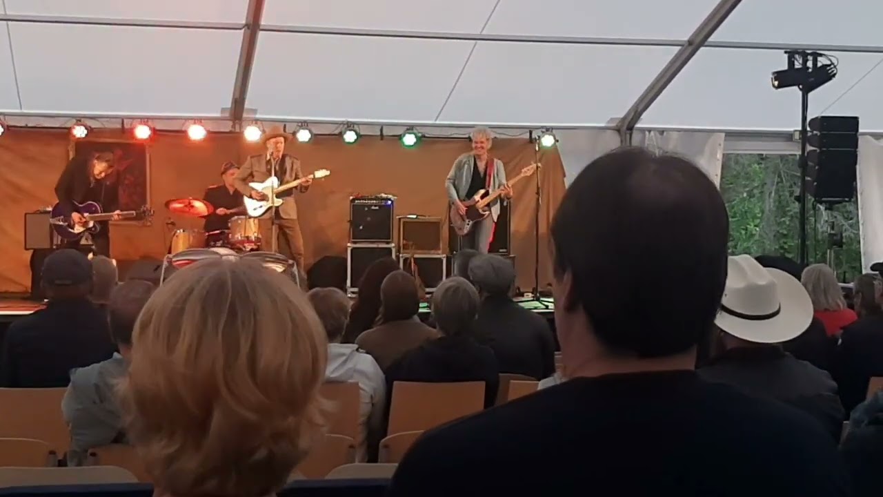 Marko Haavisto & Poutahaukat-V&auml;h&auml;n ennen vappua, Piril&auml;npuisto, 31.8.2024