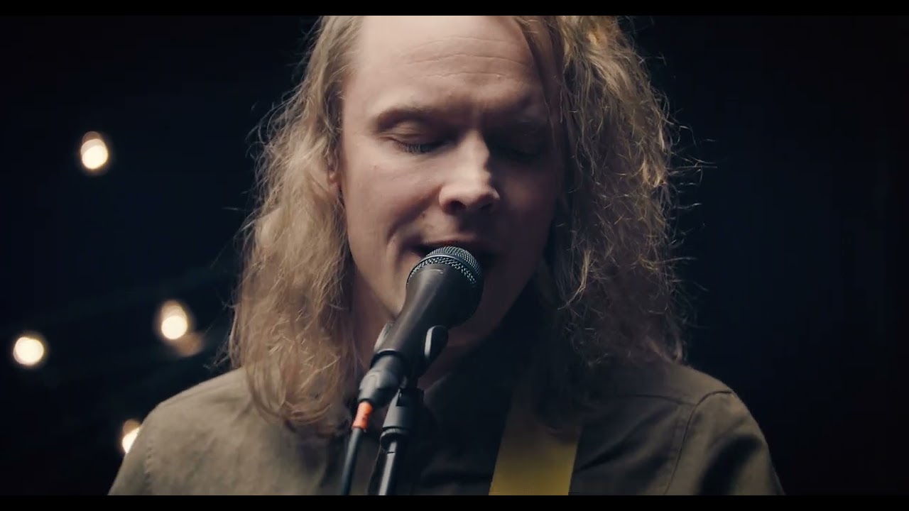 NE&Oslash;V - Friedrichshain (Live at Kupla)