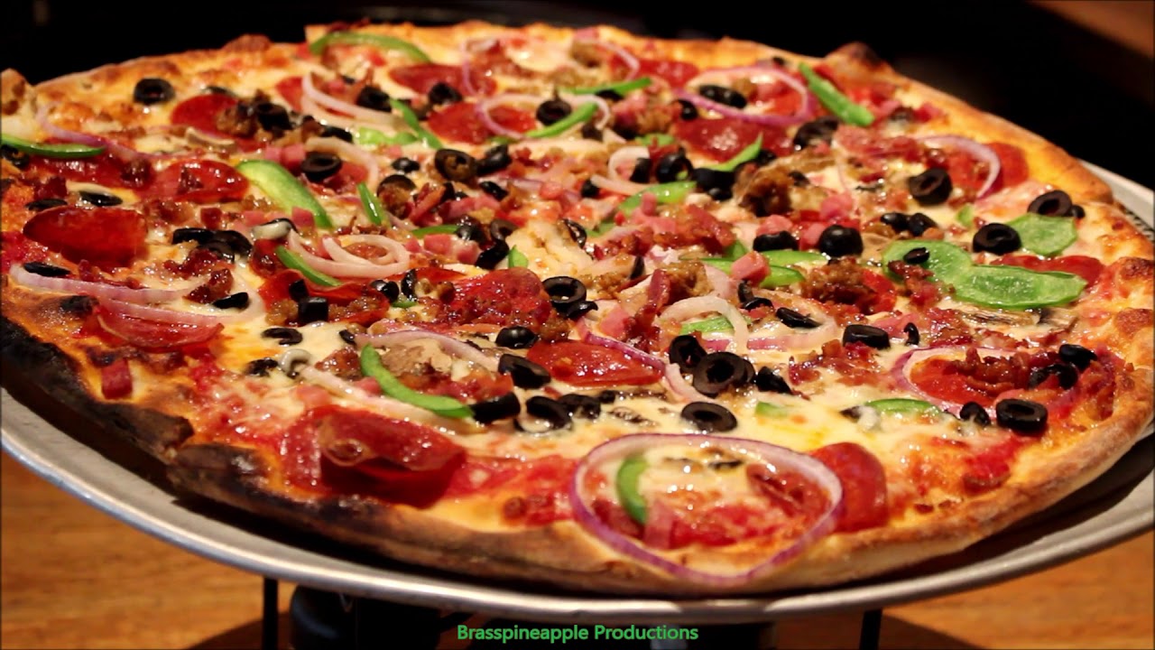 Capone's Coal Fired Pizza 🍕🔥🍷 2225 First St, Fort Myers, FL. "PIZZA SO GOOD IT SHOULD BE ILLEGAL"