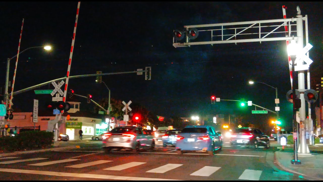 Old #railroadcrossing Signals Activate Twice At Lemon Grove Depot (Broadway & Lemon Grove Ave)