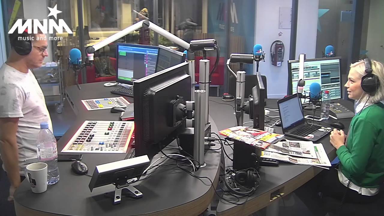MNM: Peter en Julie hebben Justin Bieber gevonden!!
