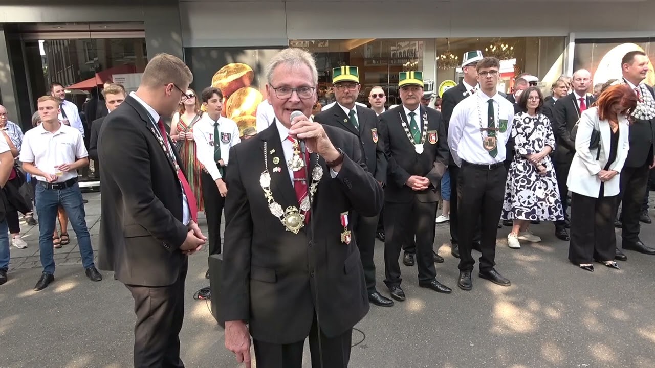 Schützenfest Grevenbroich 175 Jahre - Platzkonzert auf dem Markt 31.8.2024
