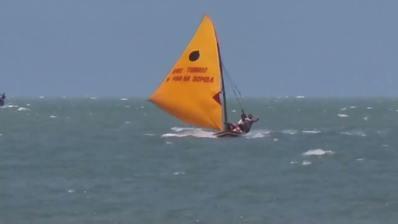 Treino para regata no cajueiro da praia 