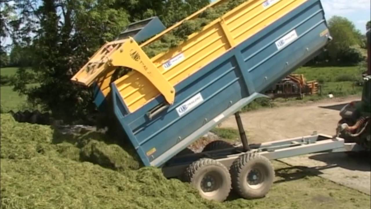 Volvo L110H on the clamp