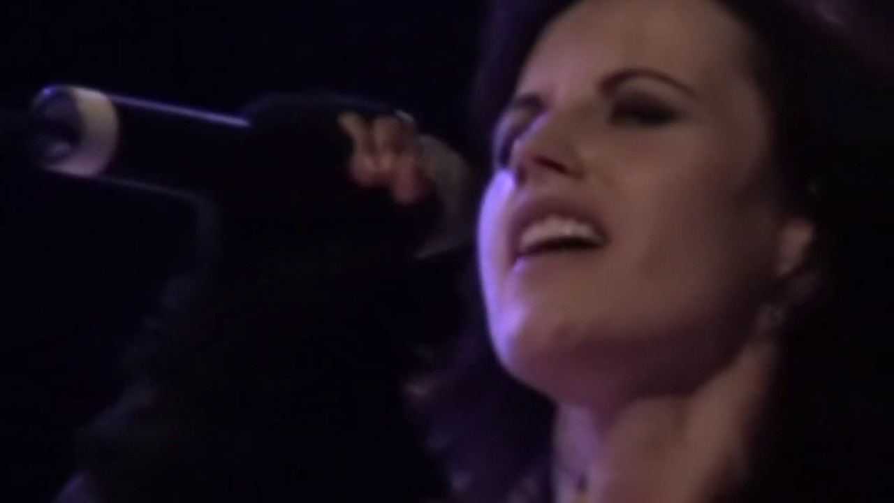 Willow Pattern Enhanced Multicam Edit, Including New Rare Footage, Ghent, 2007 (Dolores O'riordan)