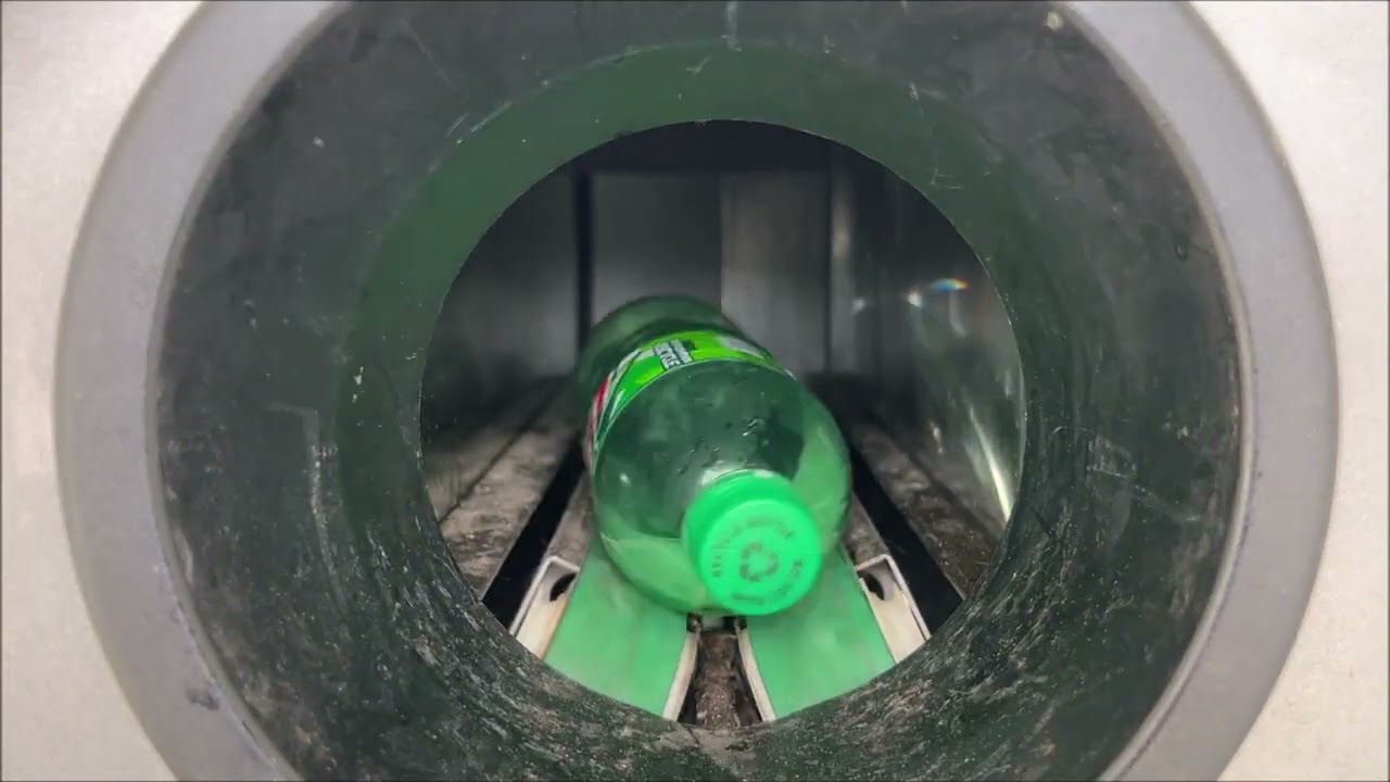 Returning Bottles and Cans using the Tomra T-53 RVM at Fresh Thyme