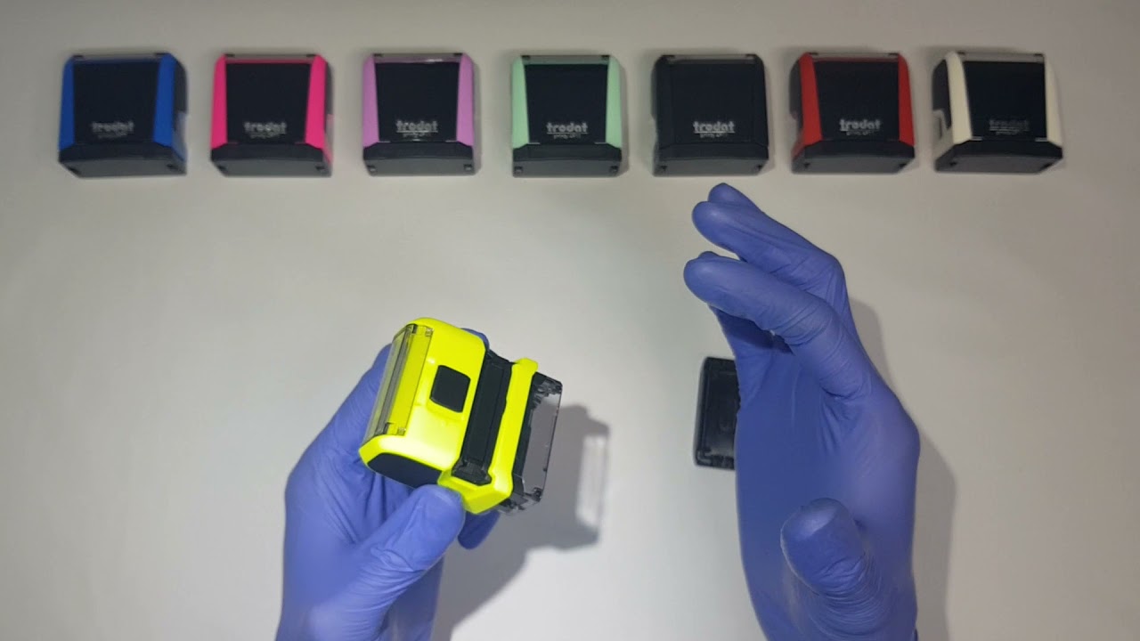 Como trocar ou recarregar a  almofada de tinta do carimbo TRODAT printy P4