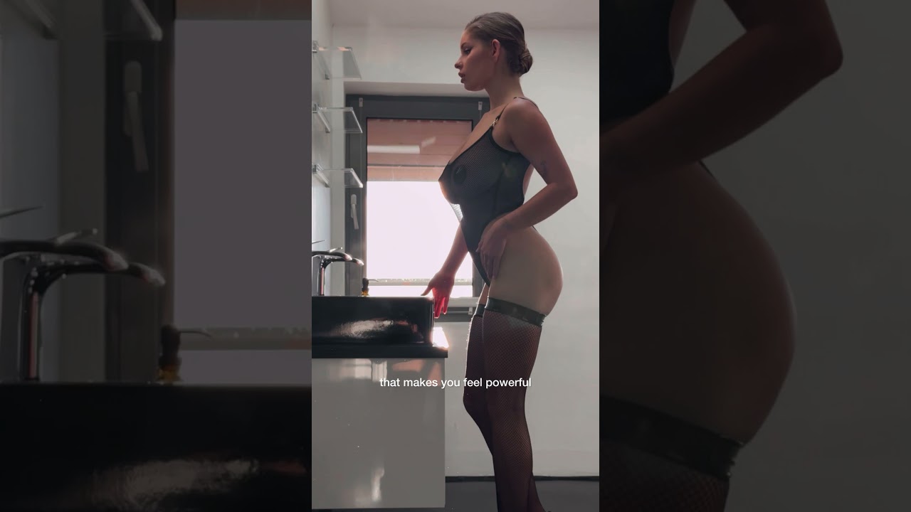 Luxury Lingerie That Makes You Feel Powerful | MARIEMUR #modernintimacy #confidenceunlocked #date