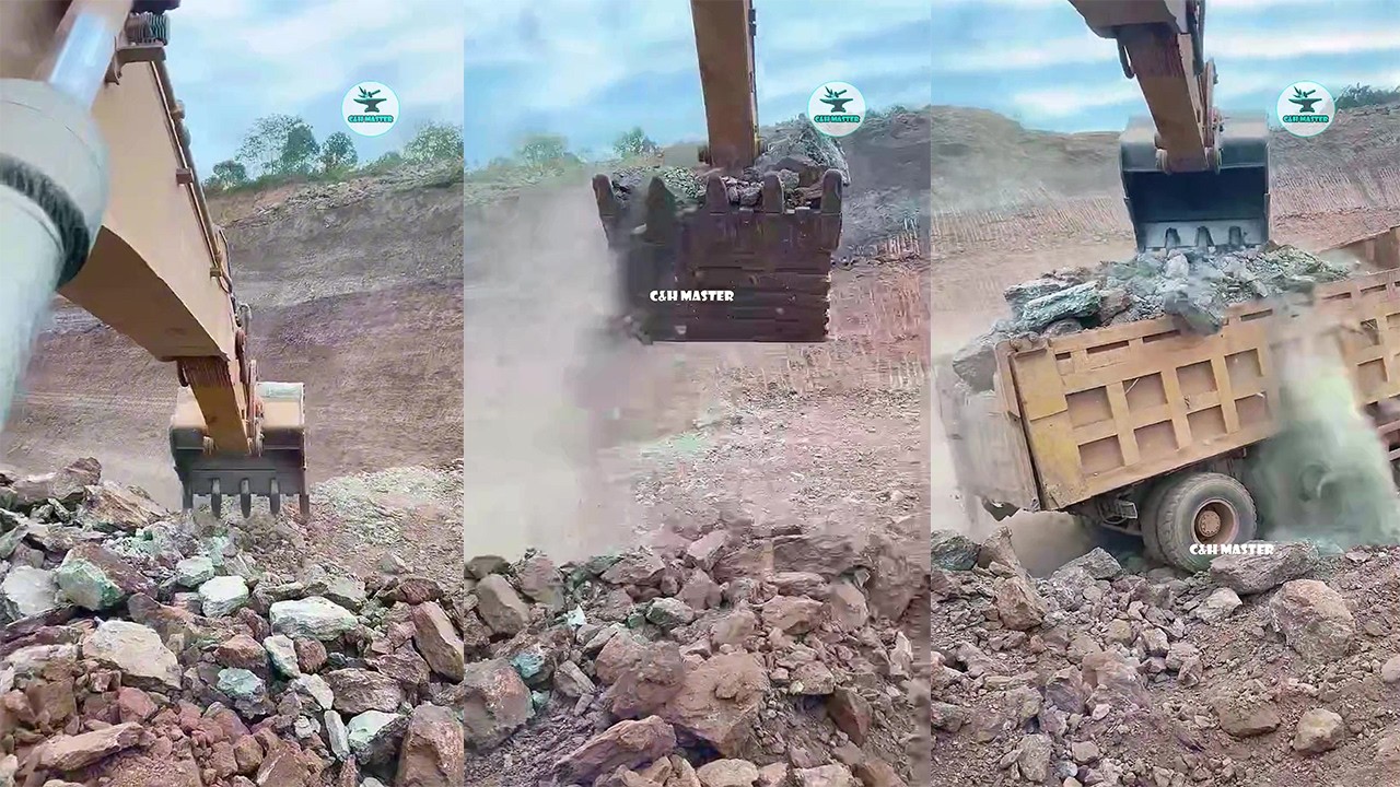 The Process Of Soil Excavation And Transportation P1458