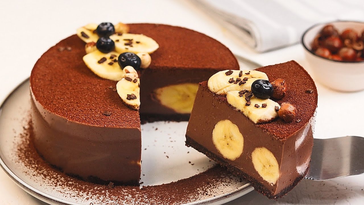 Make this chocolate mousse without oven in a few minutes and amaze everyone/chocolate banana mousse