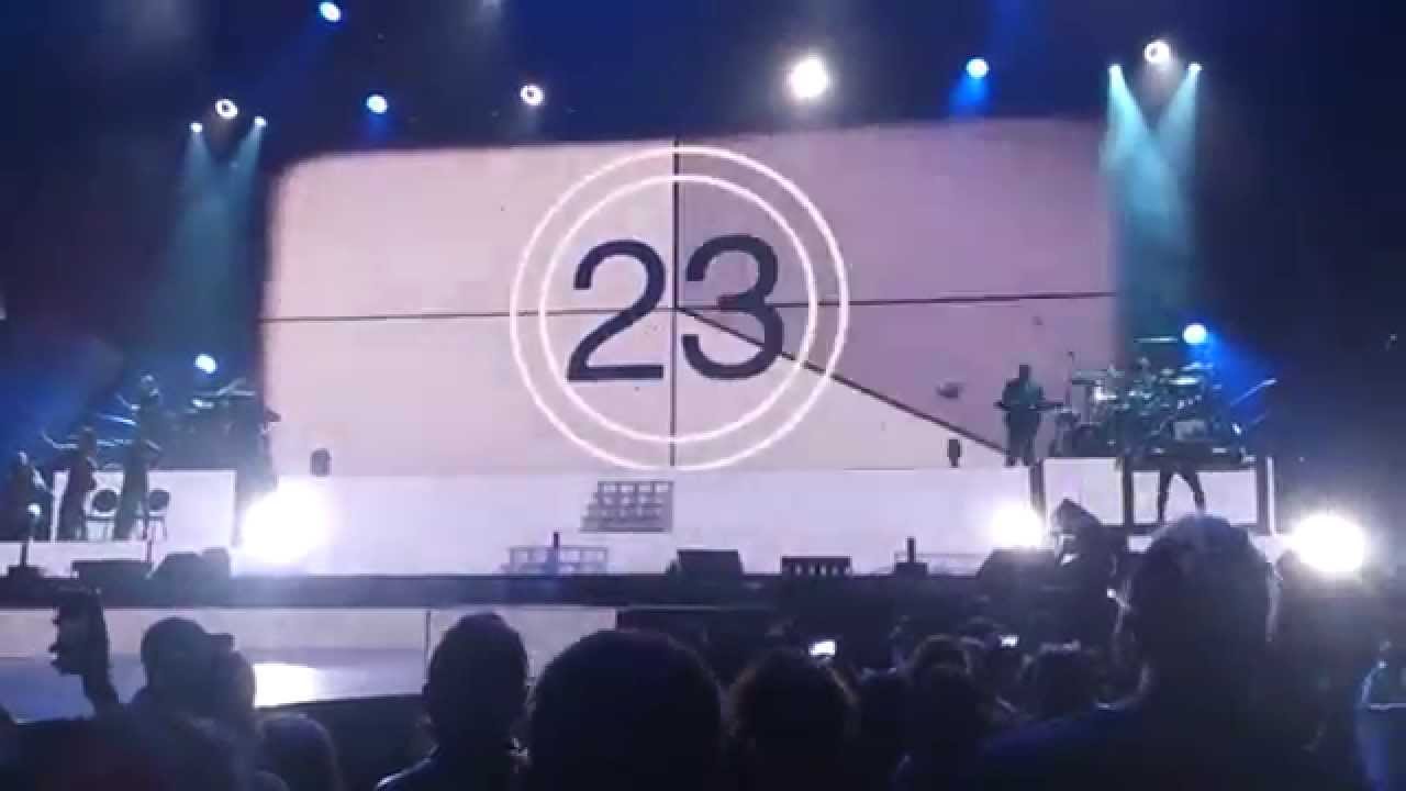 Ariana Grande - Intro and 