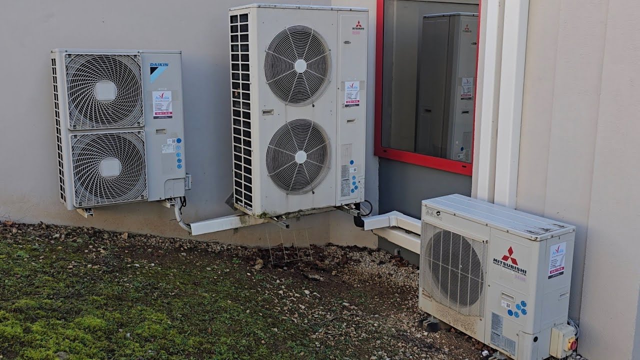 2009 8 ton Mitsubishi Electric Heavy Industries heat pump (Running) & others